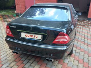 2003 Mercedes-Benz S-Класс 500 5-speed IV (W220) Рестайлинг, чёрный, 2000000 рублей, вид 4