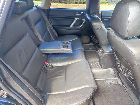 2008 Subaru Outback III Рестайлинг, чёрный, 875000 рублей - вид 7