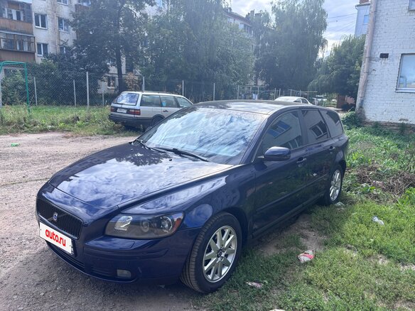 2005 Volvo V50 I, синий, 800000 рублей