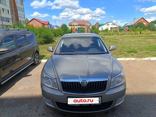 2012 Skoda Octavia II (A5) Рестайлинг, серебристый, 940000 рублей, вид 2
