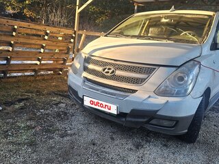 2012 Hyundai Grand Starex I, белый, 1700000 рублей, вид 2