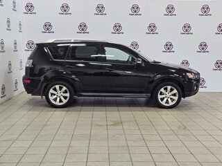 2010 Mitsubishi Outlander II Рестайлинг, чёрный, 995000 рублей, вид 4