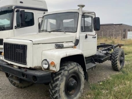 2008 ГАЗ 3308, белый, 550000 рублей, вид 1