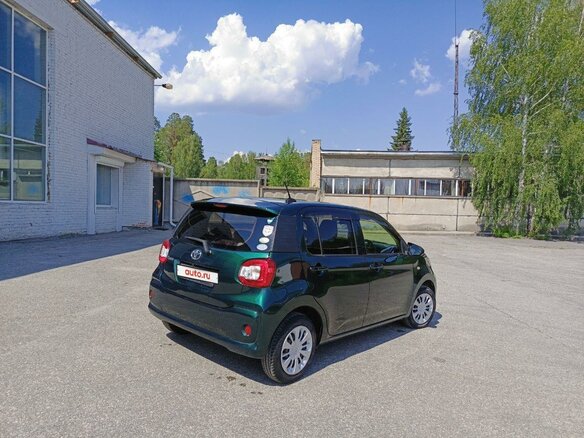 2018 Toyota Passo III, зелёный, 1050000 рублей - вид 3