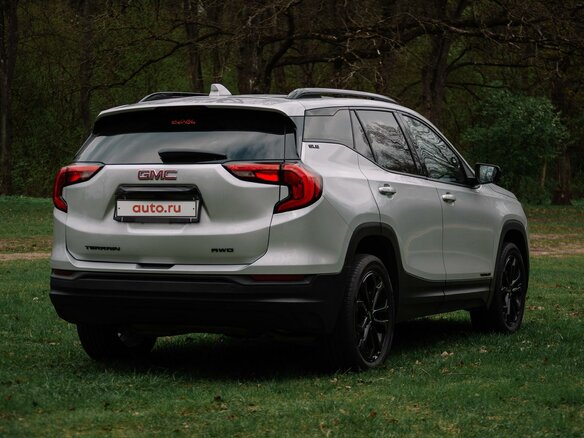 2021 GMC Terrain II, серый, 2273000 рублей - вид 8
