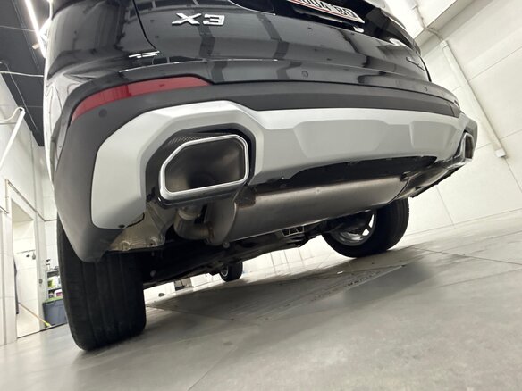 2021 BMW X3 30i III (G01) Рестайлинг, чёрный, 3700000 рублей - вид 3
