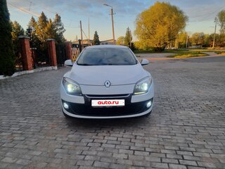 2013 Renault Megane III Рестайлинг 2, белый, 699999 рублей, вид 2