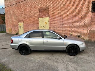 1998 Audi A4 I (B5), серебристый, 405000 рублей, вид 2