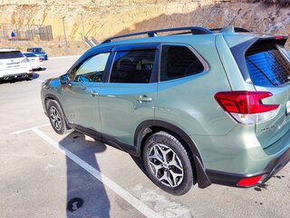 2019 Subaru Forester V, зелёный, 2240000 рублей, вид 4