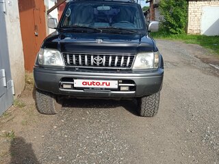 1998 Toyota Land Cruiser Prado 90 Series, зелёный, 1600000 рублей, вид 1