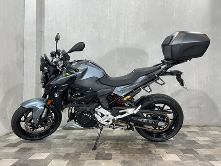 2023 BMW F 900 R, серый, 967000 рублей, вид 2