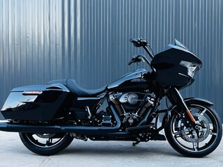 2024 Harley-Davidson Road Glide, чёрный, 3750000 рублей, вид 3
