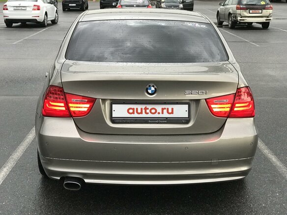 2011 BMW 3 серии 320i V (E90/E91/E92/E93) Рестайлинг, золотистый - вид 6