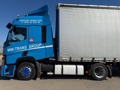 2017 Renault T-Series, синий, 5500000 рублей, вид 5
