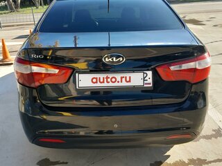 2012 Kia Rio 4-speed III, чёрный, 800000 рублей, вид 5