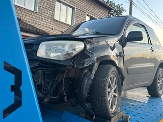 2005 Toyota RAV4 II (XA20) Рестайлинг, чёрный, 620000 рублей, вид 1