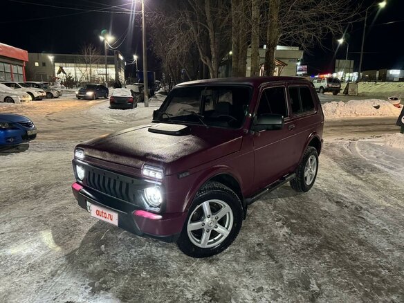 1996 Lada (ВАЗ) 2121 (4x4) I Рестайлинг, красный, 290000 рублей