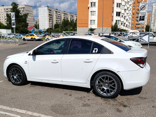 2011 Chevrolet Cruze I, белый, 690000 рублей, вид 2
