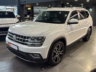 2018 Volkswagen Teramont I, белый, 2620000 рублей, вид 4