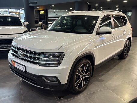 2018 Volkswagen Teramont I, белый, 2565000 рублей, вид 4