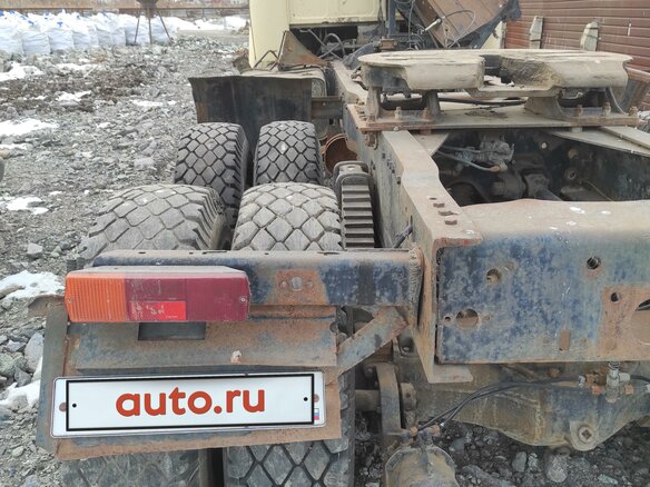 2002 КрАЗ 6443, жёлтый, 450000 рублей - вид 12