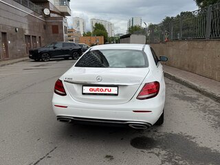 2019 Mercedes-Benz E-Класс 300 V (W213, S213, C238), белый, 4099999 рублей, вид 4