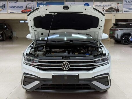 2023 Volkswagen Tiguan L II Рестайлинг (China Market), белый, 2110000 рублей, вид 3