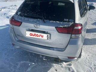 2017 Toyota Corolla Fielder XI (E160, E170) Рестайлинг 2, серый, 1650000 рублей, вид 3