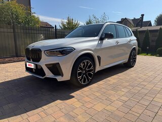 2021 BMW X5 M Competition III (F95), белый, 12599000 рублей, вид 1