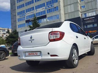2017 Renault Logan II, белый, 400000 рублей, вид 2