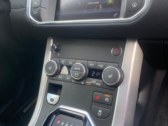 2015 Land Rover Range Rover Evoque 9-speed I, красный, 2500000 рублей - вид 8