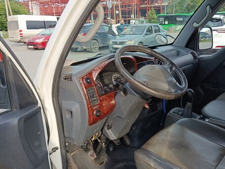 2008 Kia Bongo, белый, 690000 рублей, вид 2