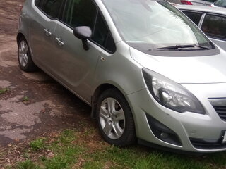 2013 Opel Meriva B, серебристый, 750000 рублей, вид 4