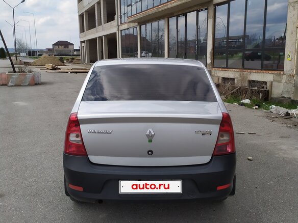 2013 Renault Logan I Рестайлинг, серебристый, 363000 рублей - вид 6