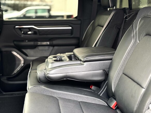 2026 Ram 1500 Crew Cab V Рестайлинг, синий, 9492000 рублей - вид 11