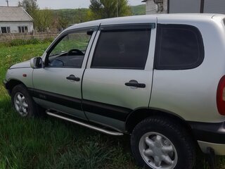2004 Chevrolet Niva I, серебристый, 350000 рублей, вид 5