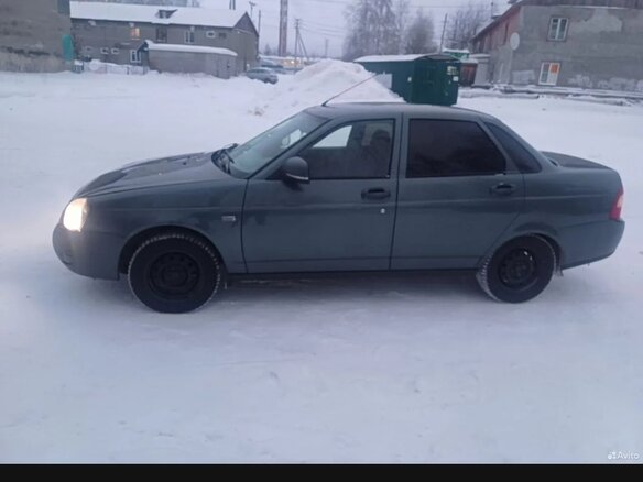 2011 Lada (ВАЗ) Priora I, зелёный, 350000 рублей - вид 5