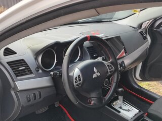 2011 Mitsubishi Lancer X Рестайлинг, белый, 1200000 рублей, вид 5
