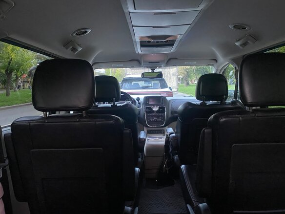 2012 Chrysler Voyager Grand V Рестайлинг, чёрный - вид 12