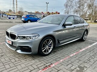 2019 BMW 5 серии 525d VII (G30/G31/G38), серый, 4650000 рублей, вид 2