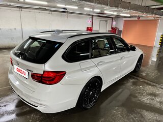2017 BMW 3 серии 330i xDrive VI (F3x) Рестайлинг, белый, 2600000 рублей, вид 5