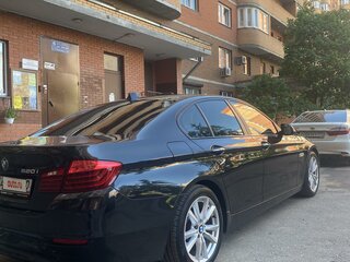 2014 BMW 5 серии 520i VI (F10/F11/F07) Рестайлинг, чёрный, 2000000 рублей, вид 3
