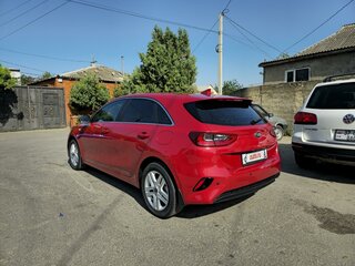2019 Kia Ceed III, красный, 1750000 рублей, вид 5