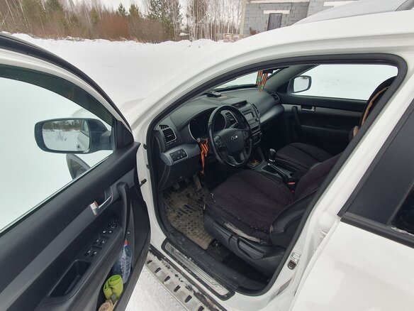 2013 Kia Sorento II Рестайлинг, белый, 1750000 рублей - вид 7