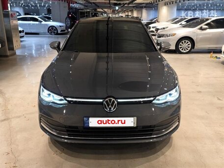 Volkswagen Golf VIII