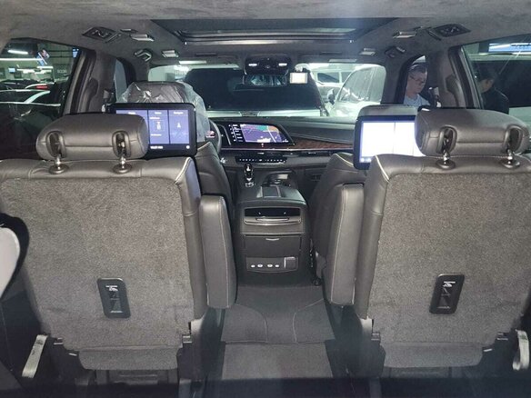 2021 Cadillac Escalade V, чёрный, 12000000 рублей - вид 18