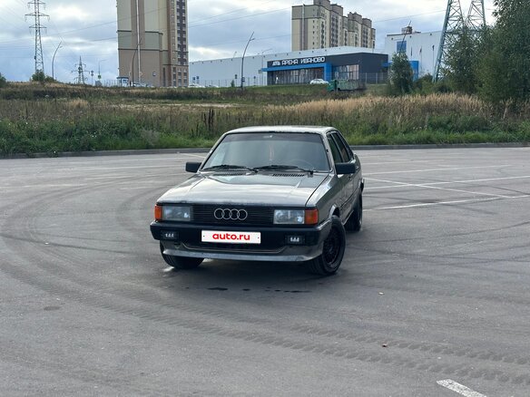 1985 Audi 80 III (B2), серый, 160000 рублей