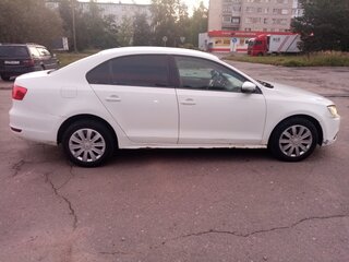 2013 Volkswagen Jetta VI, белый, 460000 рублей, вид 2