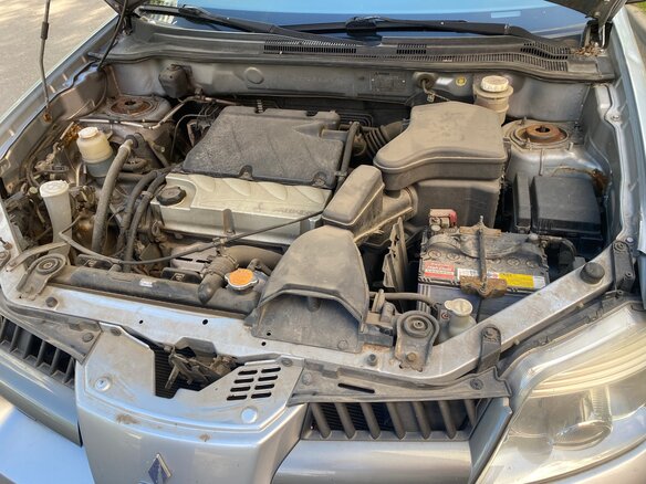 2005 Mitsubishi Outlander I, серебристый, 1033000 рублей - вид 6