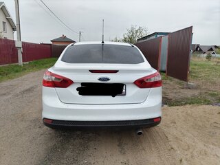 2014 Ford Focus III, белый, 990000 рублей, вид 3